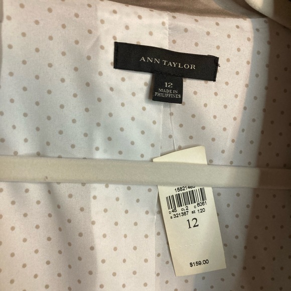 Ann Taylor Beige Tan Women’s Blazer Suit Jacket Coat - Picture 4 of 5